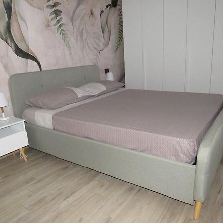 La Piccola Al Mare Apartment ลีวอร์โน ภายนอก รูปภาพ